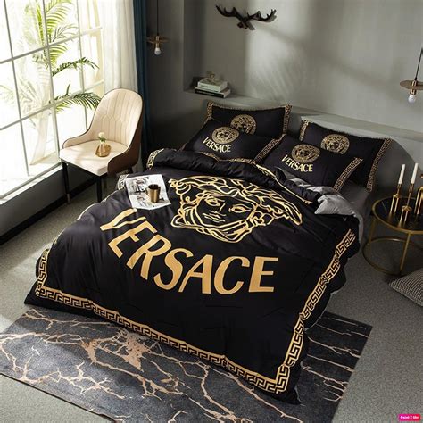 coperta letto versace|Copriletti e coperte di lusso .